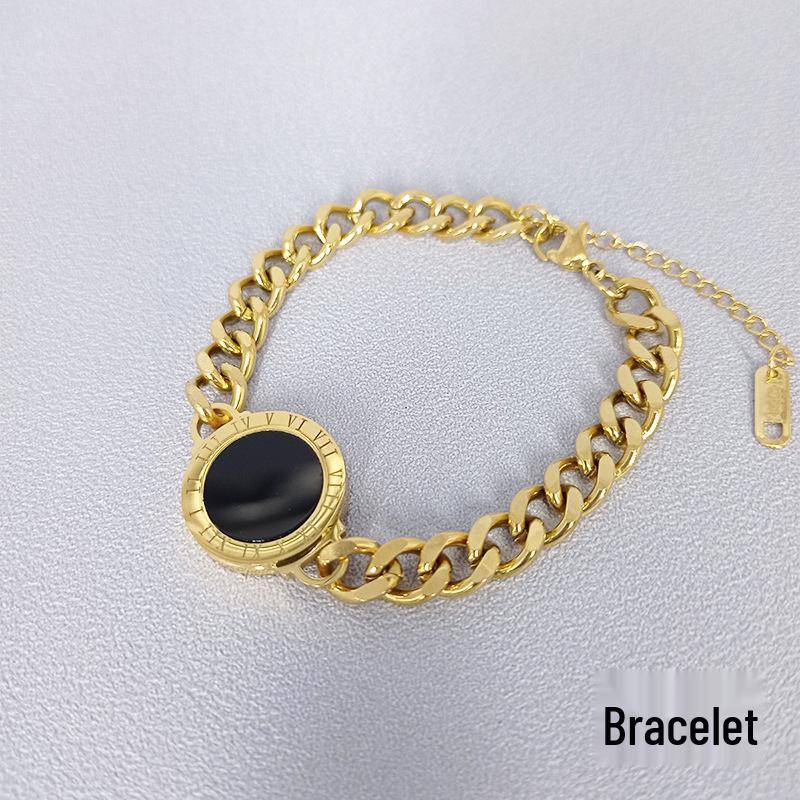 Exaggerated Black Round Tag Chunky Chain Necklace - Titanium Steel Women's Fashion Choker