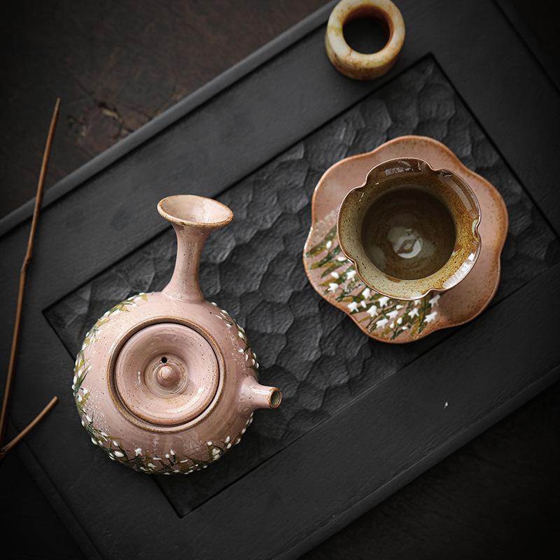 Light Luxury Retro Hand-painted Lily of The Valley Owner Cup Ceramic Chinese Kung Fu Tea Set, Home Petal Tea Tasting Single Cups
