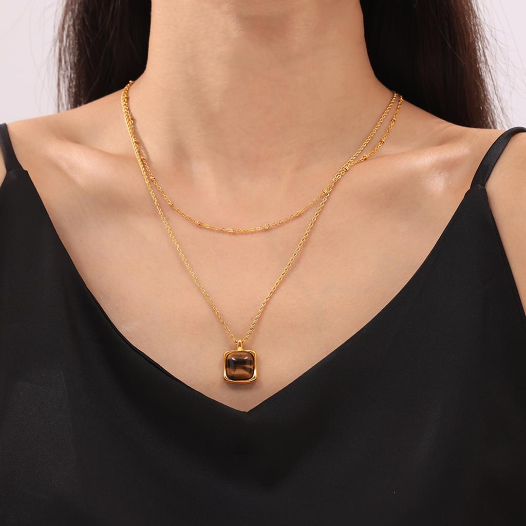 Stacked Wind Tiger'S Eye Stone Pendant Necklace Women'S Titanium Steel Plated 18K Gold Light Luxury Collarbone Chain