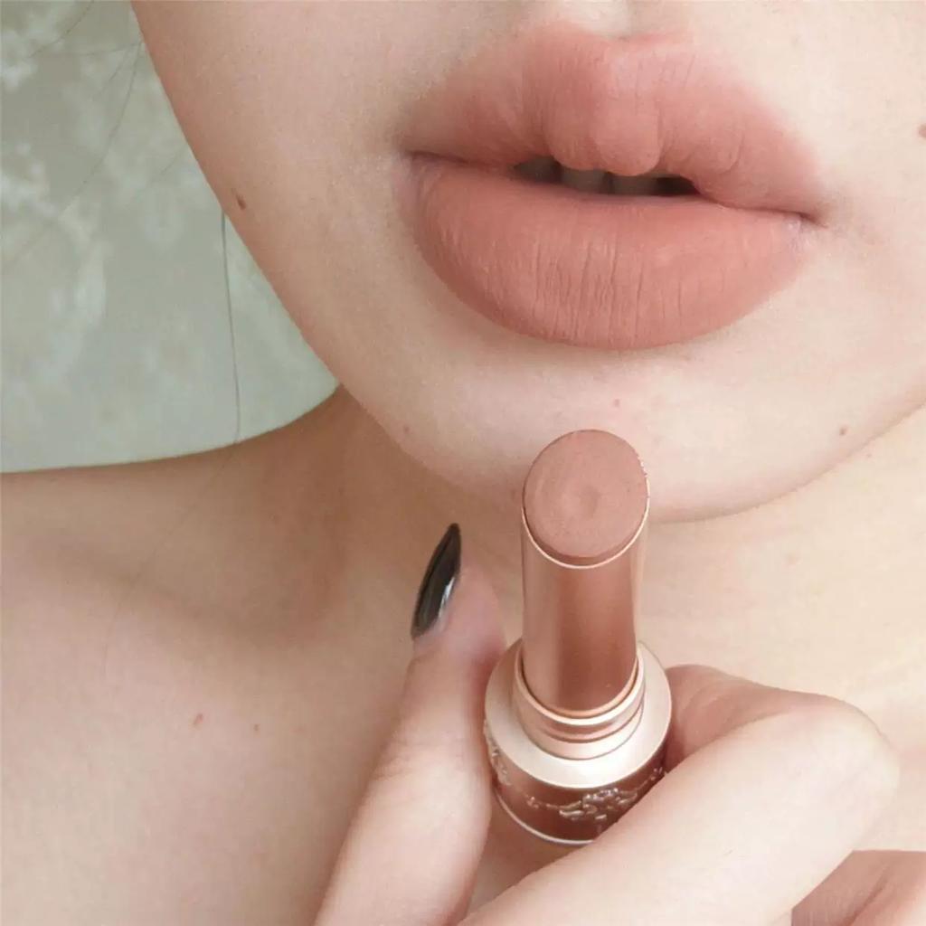 Official Authentic Products Bare Door Cool Low Saturation Bare Coffee Angel Solid Lip Mud Stick Velvet Matte White Lipstick