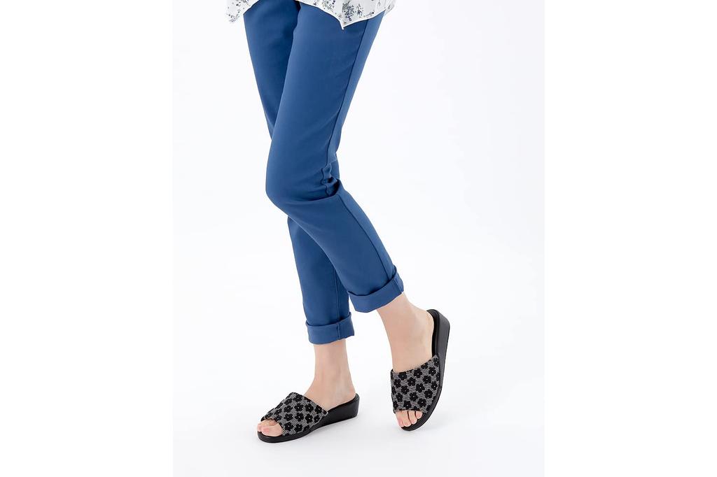 Stiefmütterchen 9335 Hausschuhe für Damen, Geprägtes Jacquardgewebe, Größe Klein, Rosa