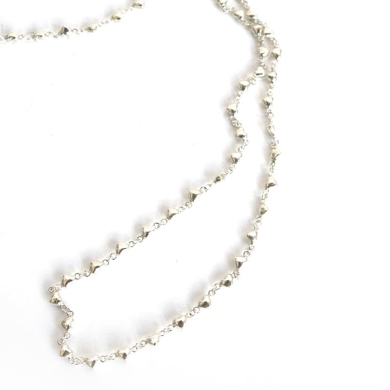 STUDIO LEIGH MINI HEART LINE NECKLACE