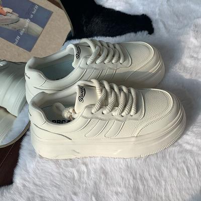 Platform White Shoes Women's Versatile Spring and Autumn Muffin 2025 Summer Breathable New Popular Casual Sports Shoes