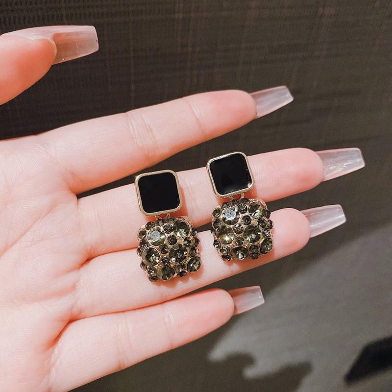 

Temperament autumn and winter earrings trendy and cold wind earrings women s earrings earrings