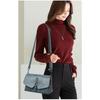 Damen Umhängetasche mit Klappe aus strukturiertem Leder Lässige Schultertasche