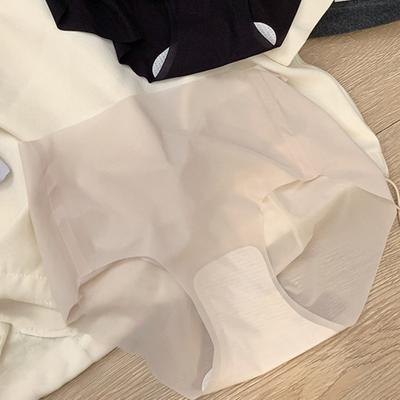 Women's Ultra Thin Ice Silk Underwear Seamless Mid Waist Briefs Quick Drying Breathable Invisible