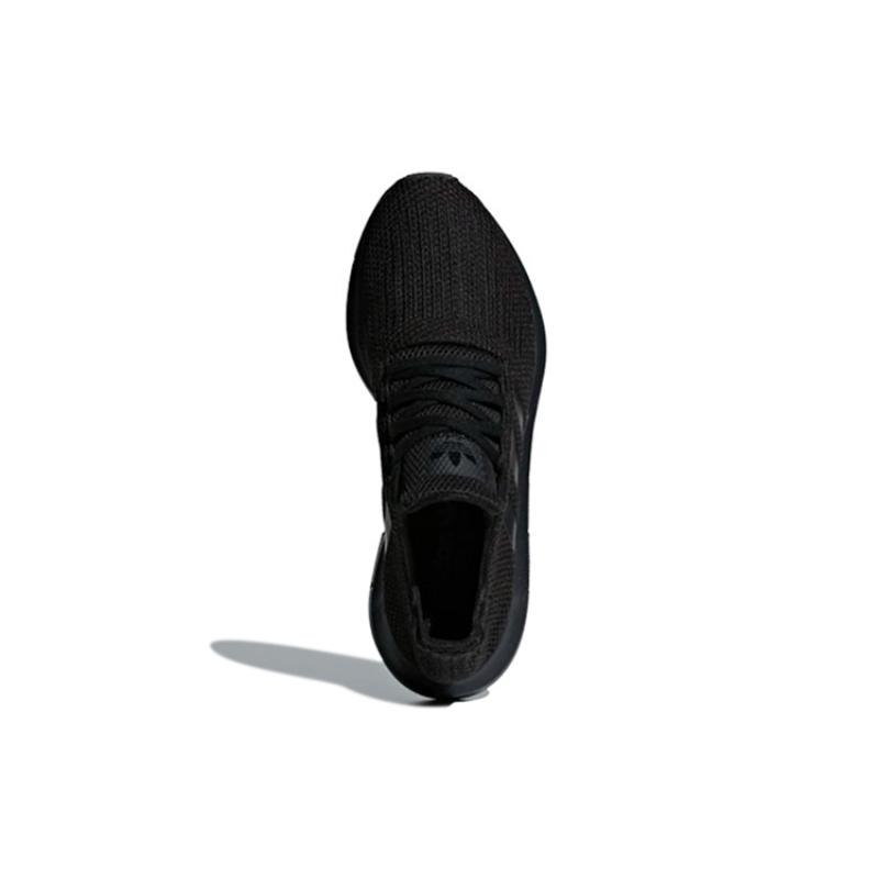 Adidas Swift Run 'Core Black' Sneakers AQ0863