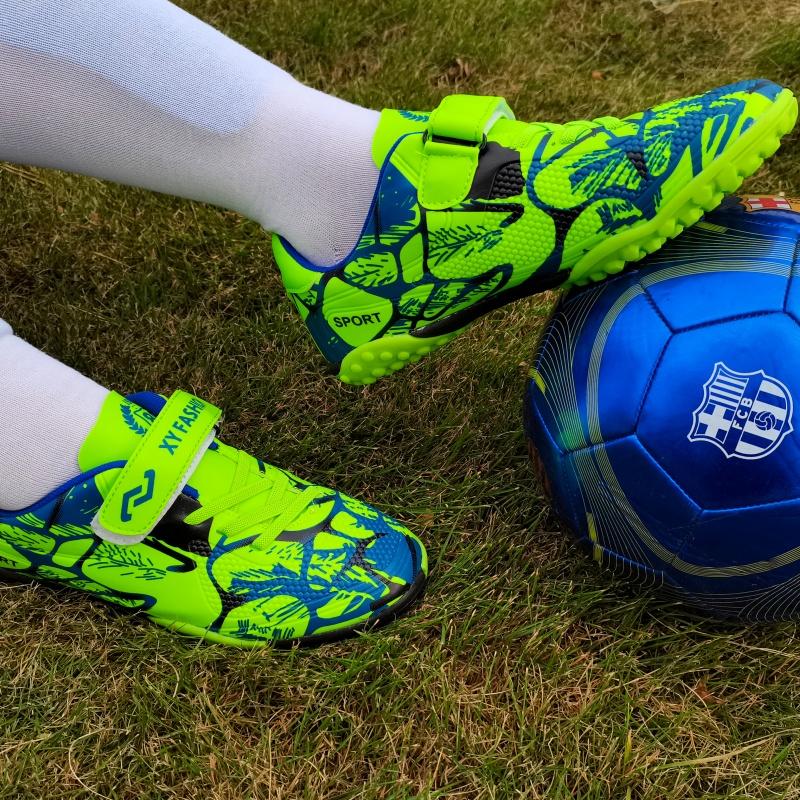 Children Firm Ground Soccer Shoes Turf Football Sneaker Athletic Cleats Soccer Sneakers for Kids Outdoor Indoor Sports Anti-slip