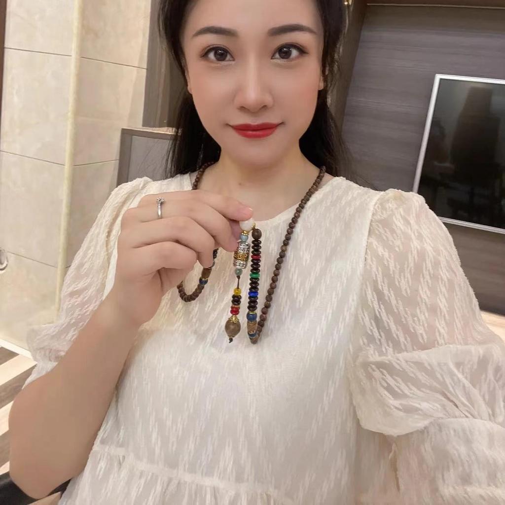 Unisex Tibetan Ethnic Necklace: Versatile, Retro-Style Jewelry with Wooden Accents for Cotton and Linen Outfits