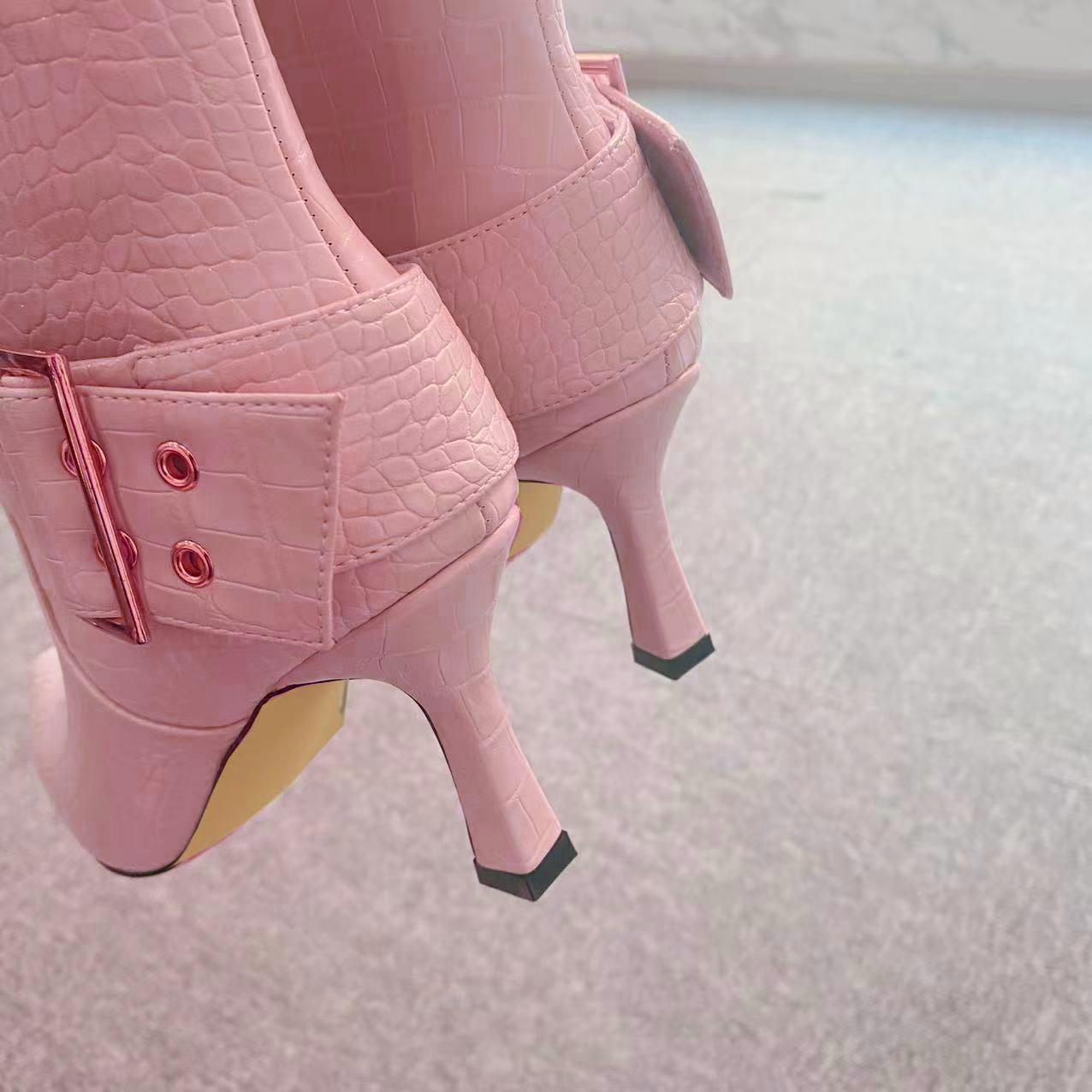 

Fashion New Beige Belt Buckle Rivet Decoration Knee High Boots European American Fashion Women s Zipper High Heel Long Boots Size 36-41 36