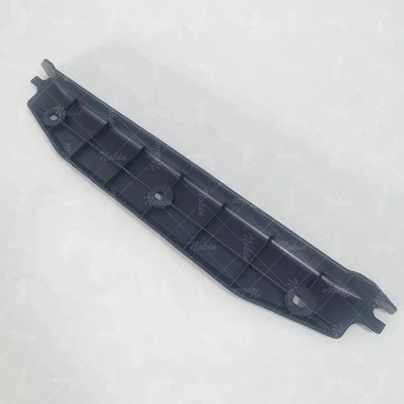 Dongfeng EQ1118GA/2102 Front Door Sill Trim