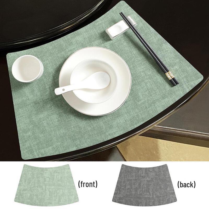 Hànqián Reversible Fan-Shaped Leather Placemat