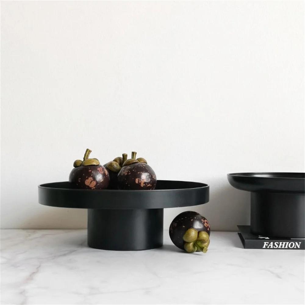Round Black White Decorative Tray Plastic For Food Snacks Cake Dessert Buffet Presentation Tray Snack Storage Boxes Serving Tray