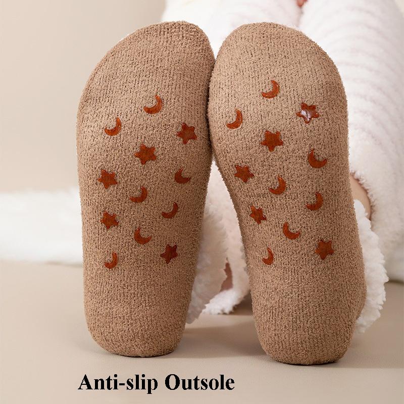 Fashion 1 Pair Cute Cartoon Christmas Home Floor Shoes Woman Winter Indoor Socks Shoes Soft Plush Anti-slip Sole Girls Warm Cotton Shoes