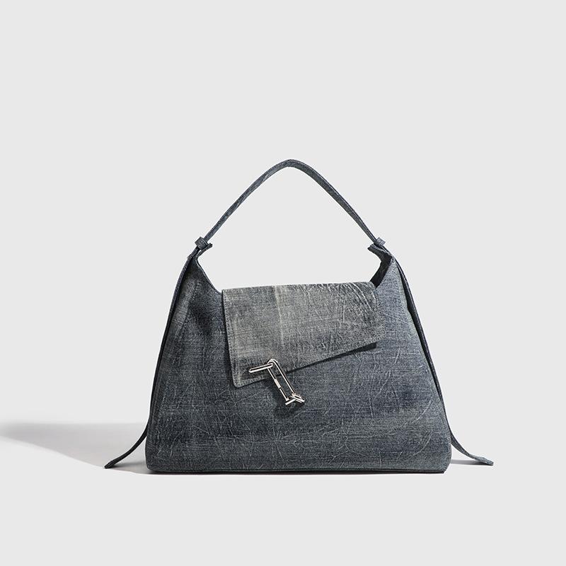 Casual All-lock Hand Bill Shoulder Bag Underarm Bag Large Capacity Women's Bag