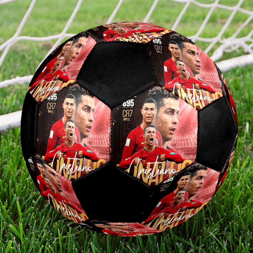 1 PZ Cristiano Ronaldo Dimensione del bordo 5 pallone da calcio PrahaPallone da calcio indoor Colorato Per tutte le età Cucito a macchina PVC Pronto per la competizione Resistente Alto rimbalzo