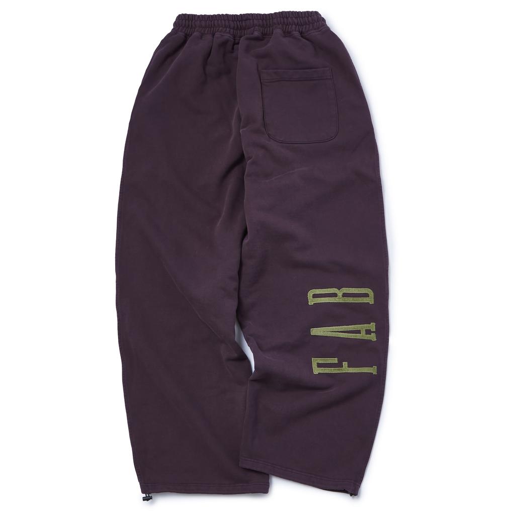 Gameoncheupaeb Velvet Applique Sweatpants (Purple)