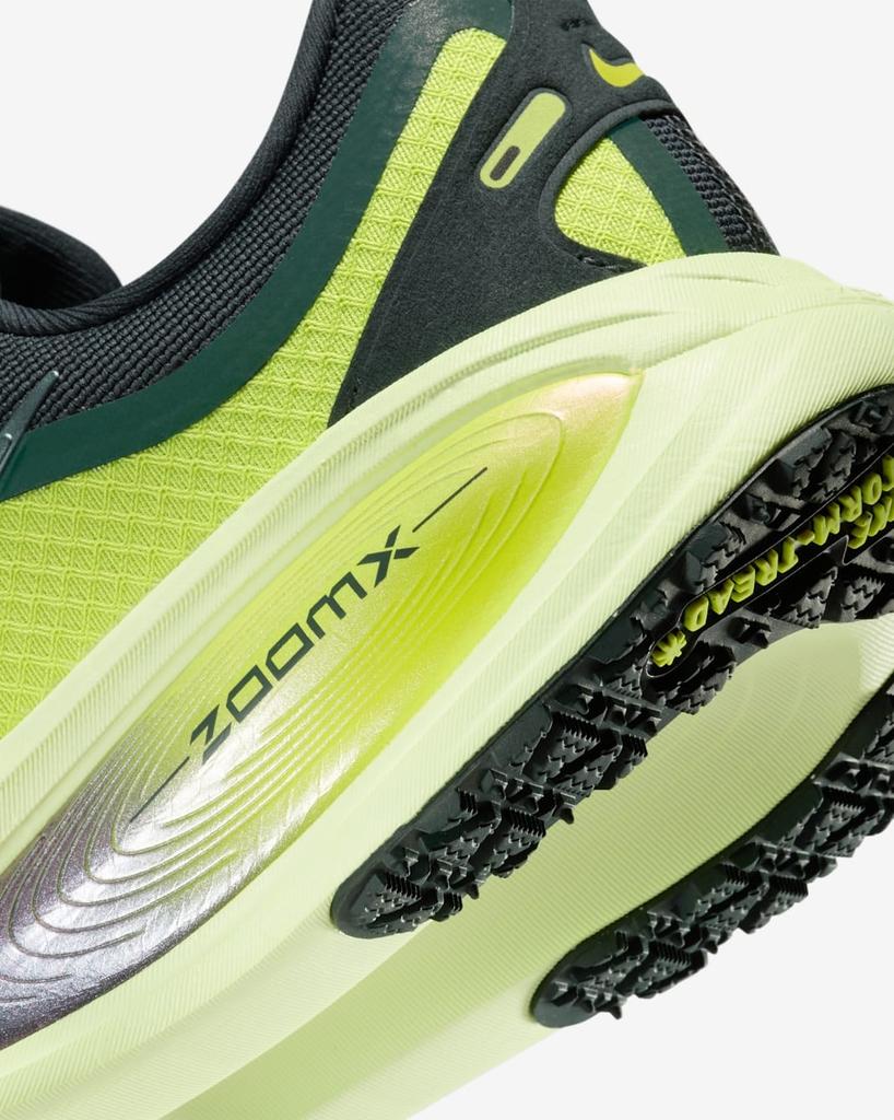 HQ7002-300 Nike Vomero 18 GORE-TEX Seaweed Light Liquid Lime Cyber (Women's)