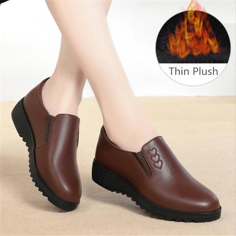 Spring Soft Soled Mother Wedges Single Shoes Quality Leather Non-slip Casual Comfort Middle-aged Ladies Flat Shoes Ladies Shoes