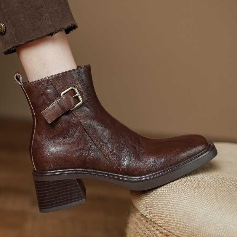 

2025 осень и зима новые ретро средний каблук толстый каблук новые китайские пряжки на ремне короткие сапоги женственность британские ботинки Мартин 40 коричневый