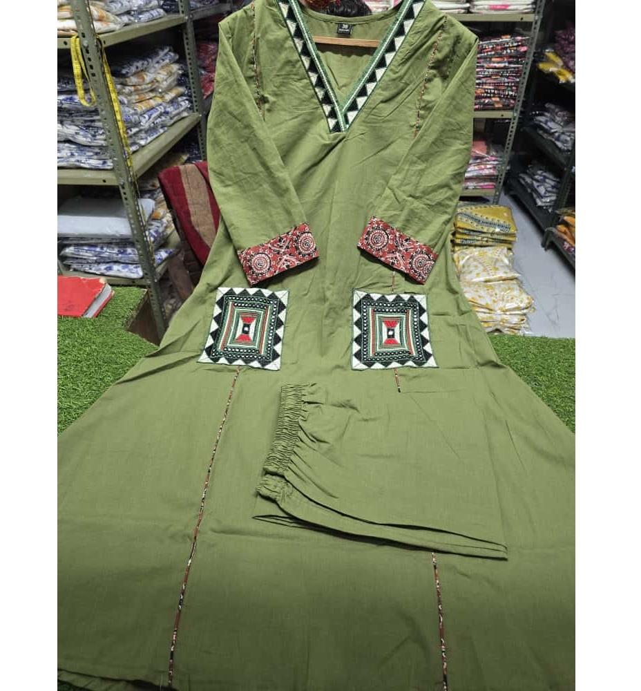 Women Party Wear Cotton Embroidered Kurta Pant Set Indian Bollywood Top Tunic Kurti Dress