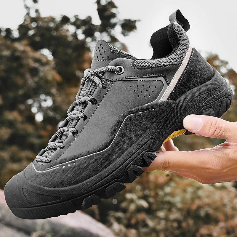 Fashion 2025 Vintage Style Hiking Men Outdoor Waterproof Shoes Versatile Lightweight Non-Slip Sport Trekking Mens Sneakers Size 38-46