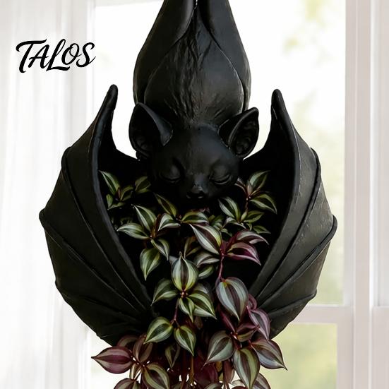 Gothic Style Plant Container Hanging Bat Pot, Resin Planter, Halloween Window Flower Basket for Trailing Vines, Artificial Plants, Indoor Outdoor