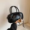 Ielgy Premium Texture Retro Portable Autumn Winter All-Match Pillow Bag Commuter Shoulder Messenger Bag
