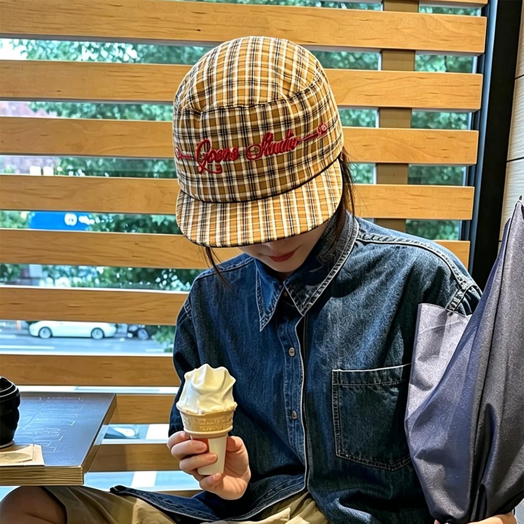 Gorra de Béisbol Cuadros Retro Bordado Alfabeto Cuatro Estaciones Hombres y Mujeres Visera Plana Superior Exterior