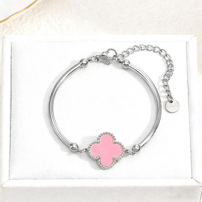 Stylish and Sophisticated Double-sided Four-leaf Clover Bracelet Women's Titanium Steel Bracelet