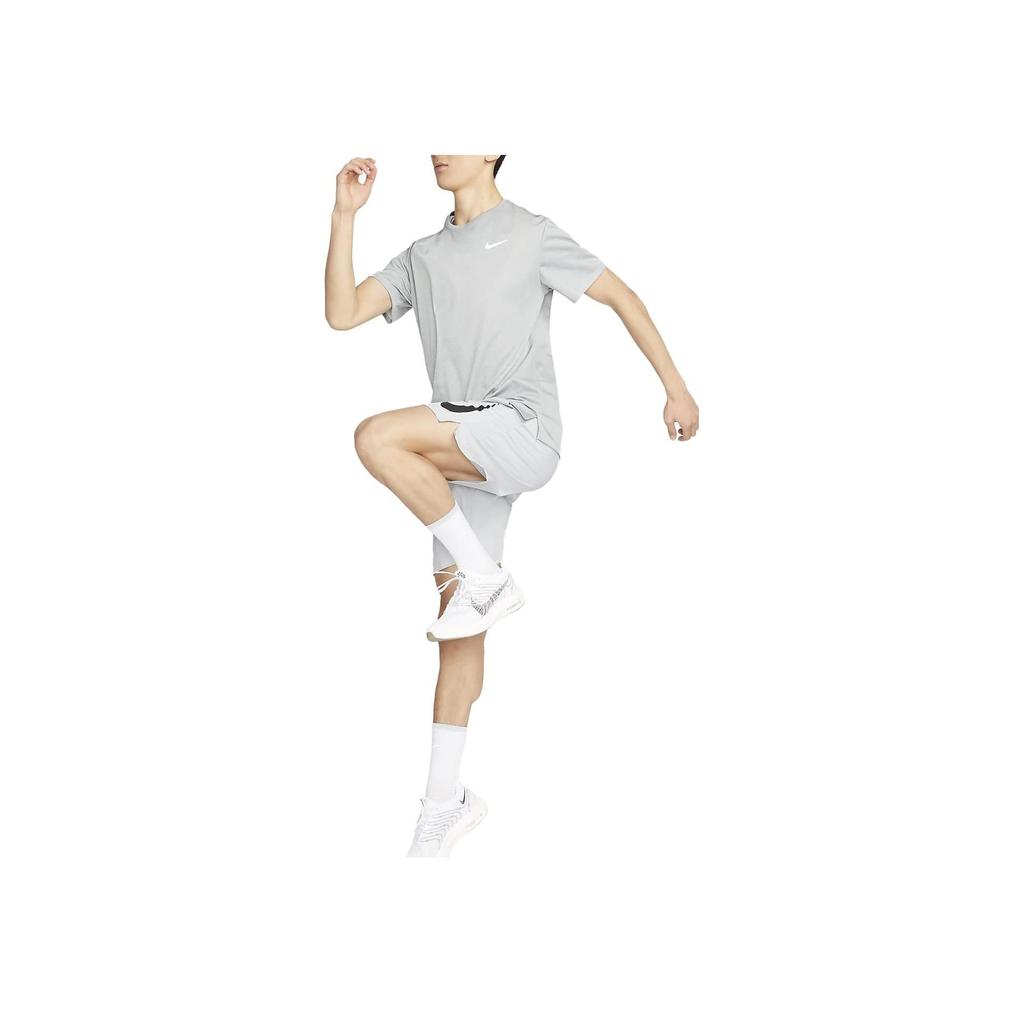 Nike Logo Print Solid Vintage Sport Elastic Fitted Straight Casual Shorts Men Bottoms Gray DX0905-077