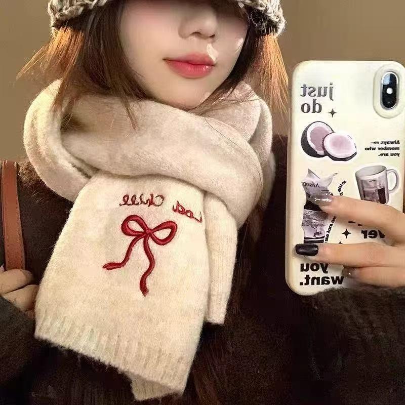 Cute puppy embroidered scarf women's autumn and winter warm versatile knitted scarf