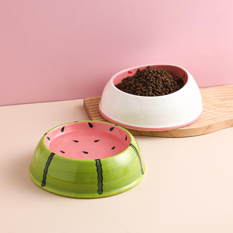 Ceramic High-Leg Cat Bowl, Large-Diameter, Slanted, Anti-Tip, Neck Protection, Cute Japanese Style for Cats and Dogs.
