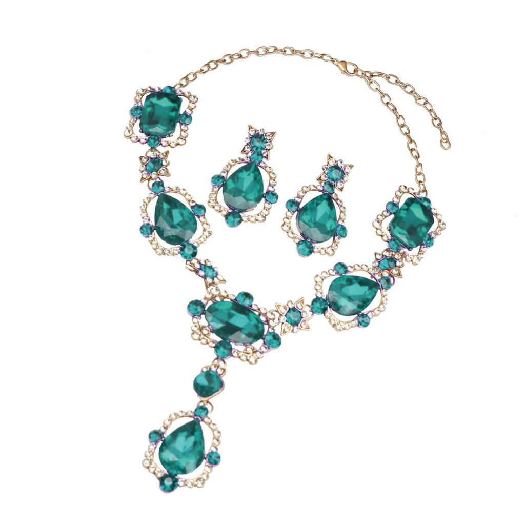 Sophisticated Crystal Necklace and Earrings Jewelry Set Alloy Crystal Necklace And Earring Set For Fashion Forward Women