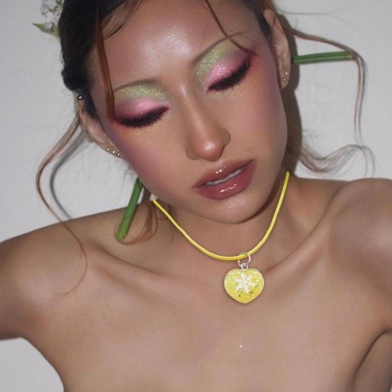 Fashion Acrylic Heart Pendant Necklaces for Women Hot Girls Snowflake Necklace