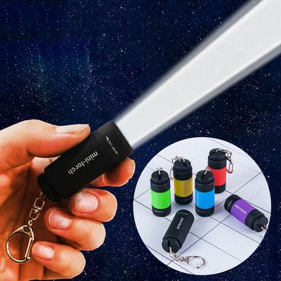 Mini LED Super USB svítilna Outdoor Camping Malá baterka Oslňující lampa Kapsa na klíče