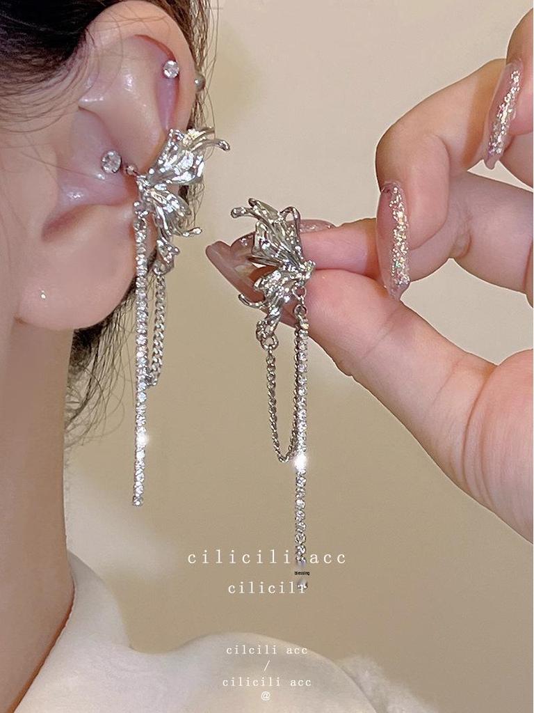 Würziges Mädchen Ohrklemme & Ohrstecker Set: Nischen-Kalter Stil für Frauen, Herbst/Winter 2023