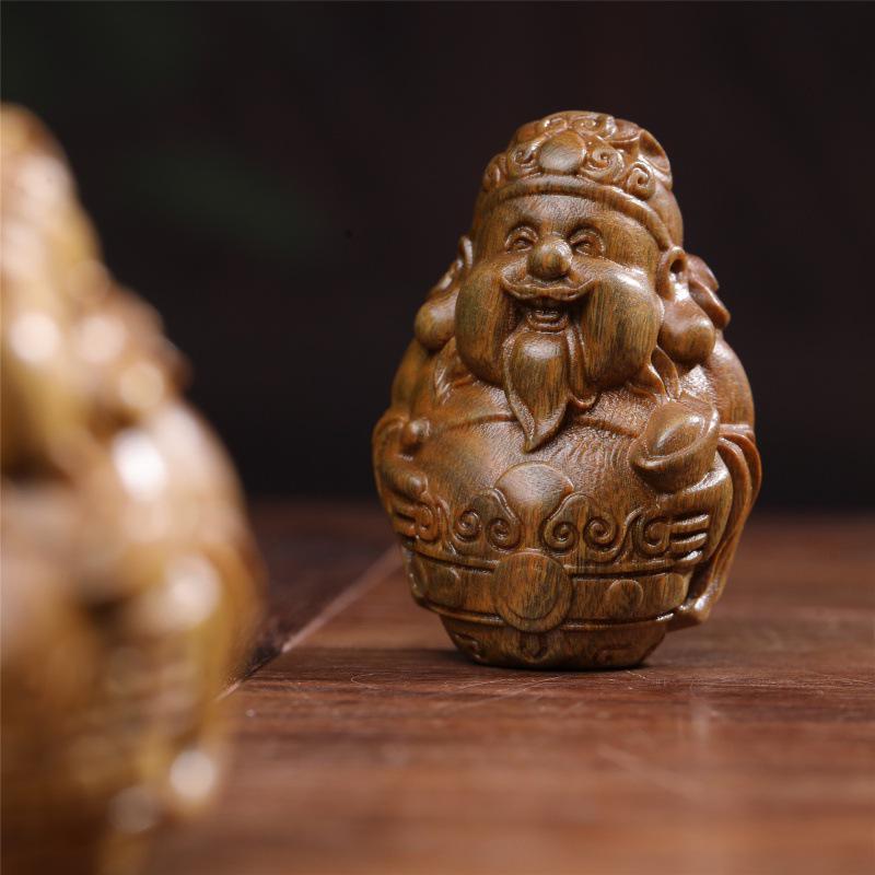 Green Sandalwood Wealth Ornament Handheld Wood Carving Yuanbao Accessories