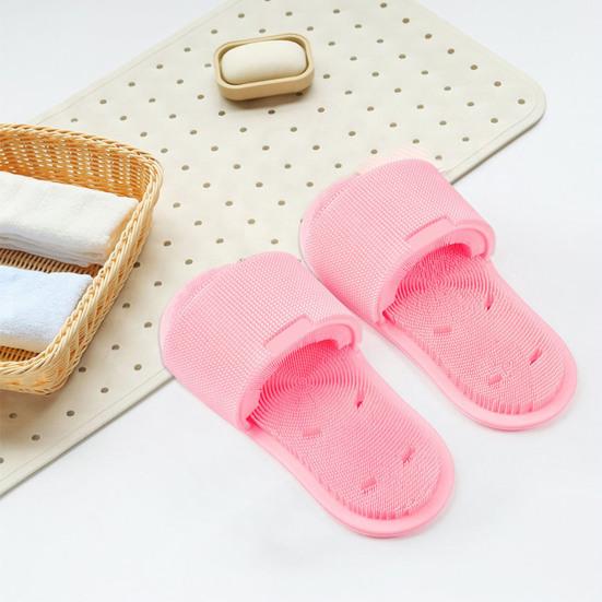 Foot Scrubber Massage Slippers Feet Cleaner Silicone Bristles Slippers Shower Slippers with Anti-Slip Suction Cups for Exfoliating Cleaning Foot