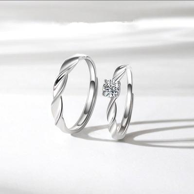 Möbius Ring Partner Set: Minimalistisches Messingdesign für Männer und Frauen, Ideales Weihnachtsgeschenk