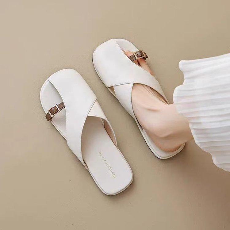 French soft-soled bag head half-drag women's spring and summer outer wear 2025 new office lazy leather drag flat-soled sandals women's shoes