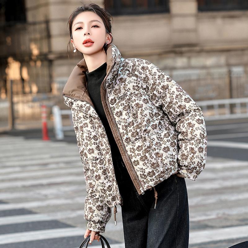 

Европейская печатная утолщенная короткая пуховая хлопковая одежда женская одежда зима большой размер приталенная темпераментная уменьшающая возраст хлопковая одежда куртка XXL