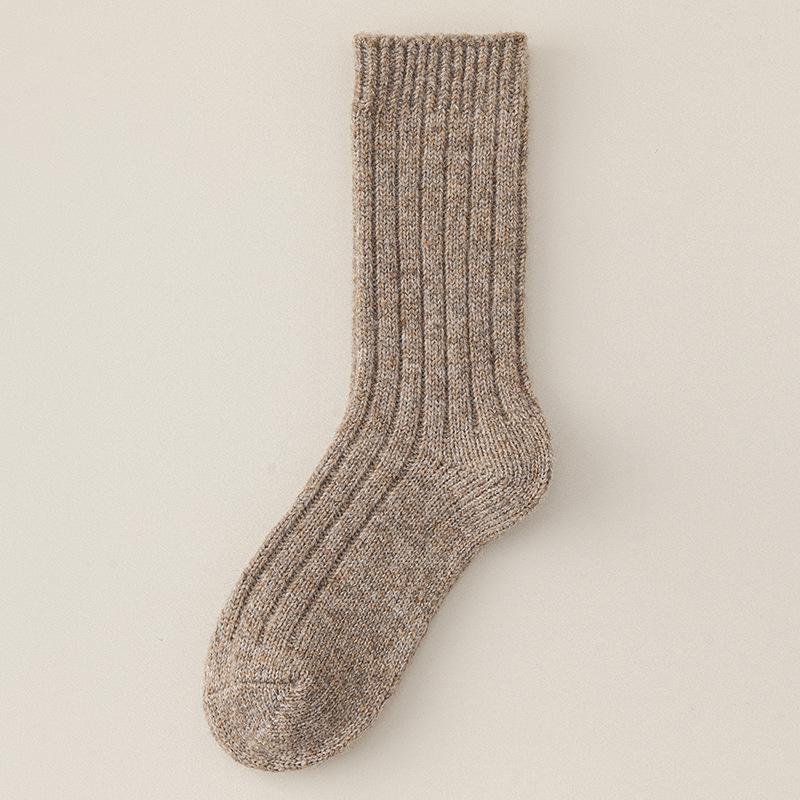 Japanese Style Women's Mid-Calf Wool Cashmere Socks, Warm Autumn/Winter, Velvet, Thick, Versatile, Solid Color, Retro, Loosely Knitted.