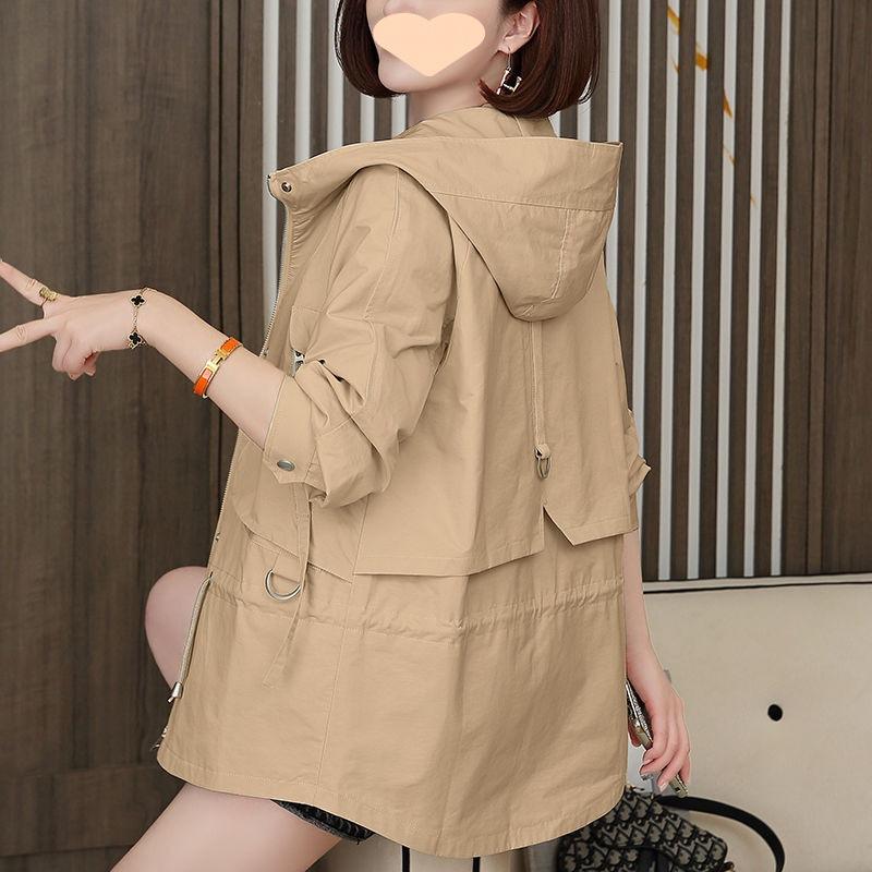 Mother's Windbreaker Women's Spring Autumn Middle Aged Mother's Loose Thin Coat Korean Lining Trench Hooded