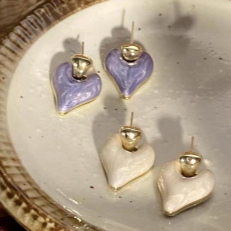 

Romantic Drip Glaze Heart Earrings: Women s High-End Studs, 2024 Trend