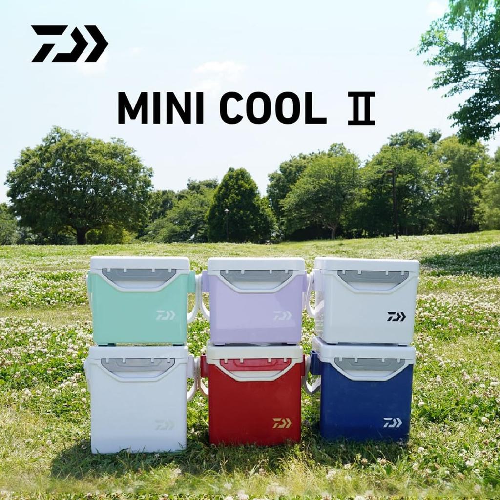 Daiwa Mini Cool 2 S1050 Cooler Box Ideal for club outdoor and (White/Black) - activities, camping, activities, fishing.