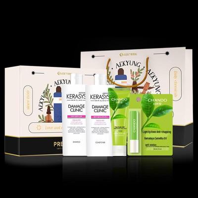 Cura della pelle – Set di cosmetici per la cura