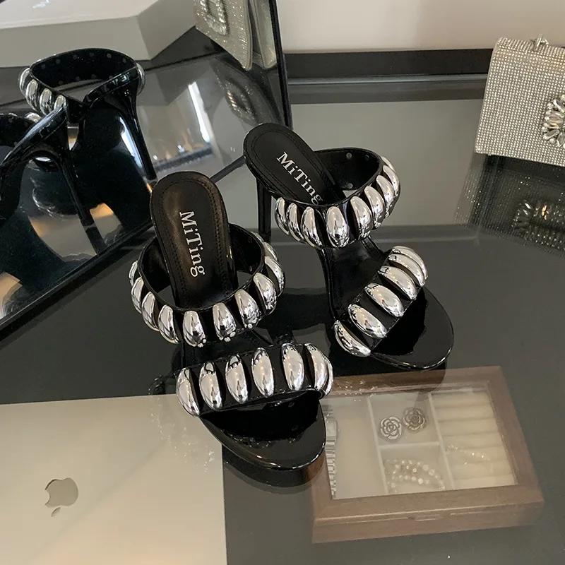 Fashion Luxury Metal Decorative Mules Slippers Women Summer Sexy Open Toe Elegant Thin High Heels Pumps Patent Leather Slide Sandals