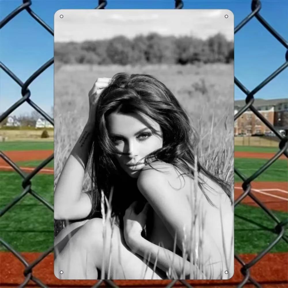 Vintage Metal Pinup Girl Sign Retro Wall Decor Garage Bar 20x30cm белый