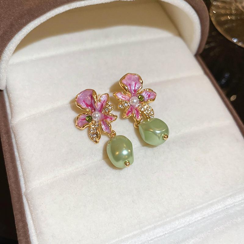 Diamond drop oil flower pearl earrings simple versatile stud earrings fashion temperament earrings